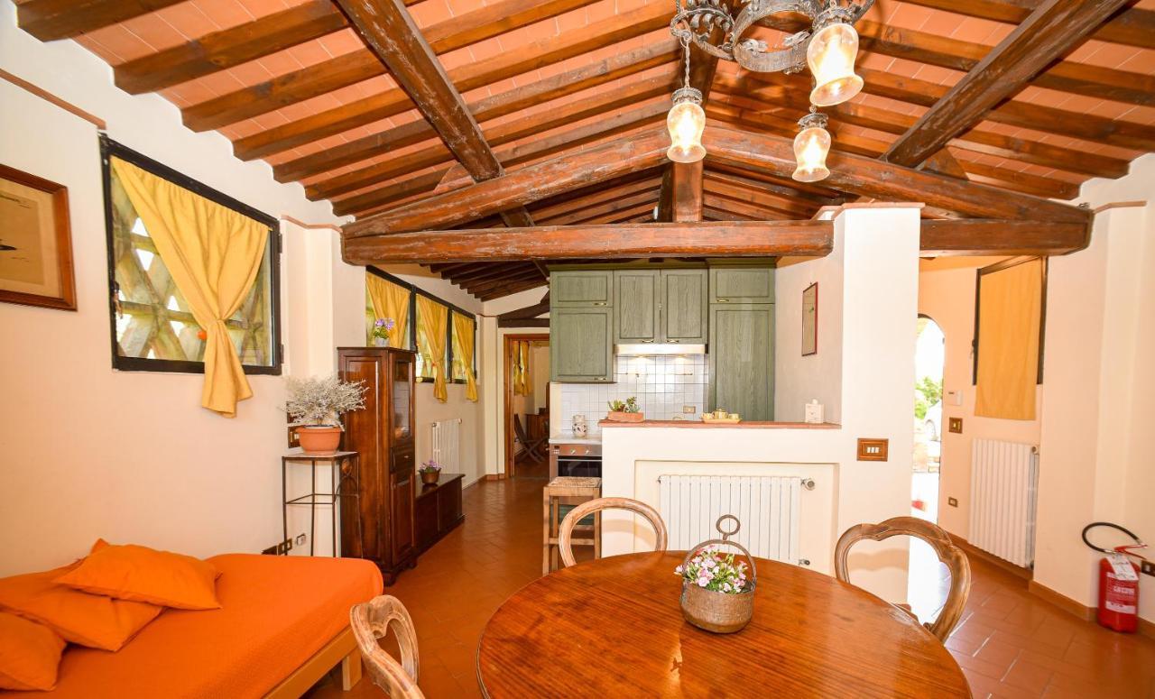 Agriturismo Macinello Montefiridolfi Buitenkant foto